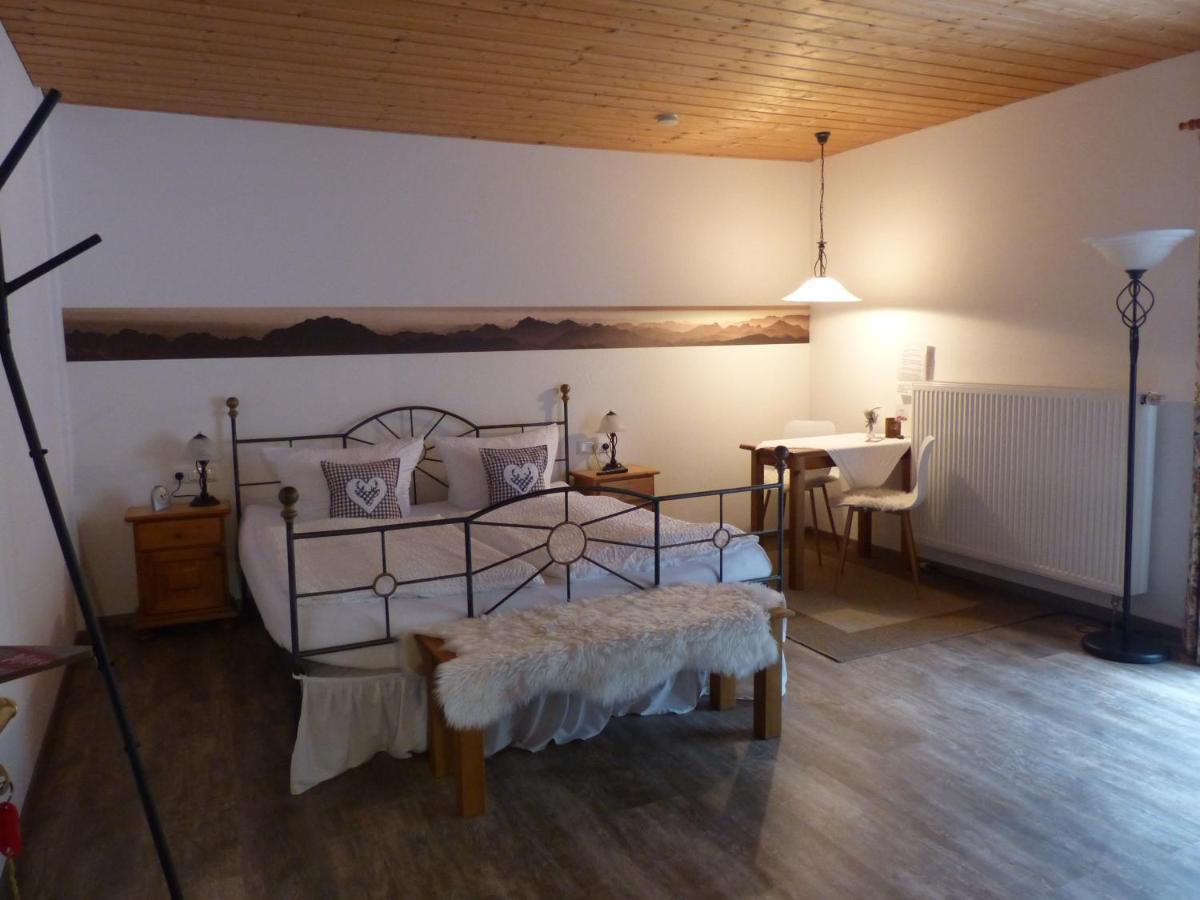 Gaestehaus Doering Mittenwald Eksteriør billede